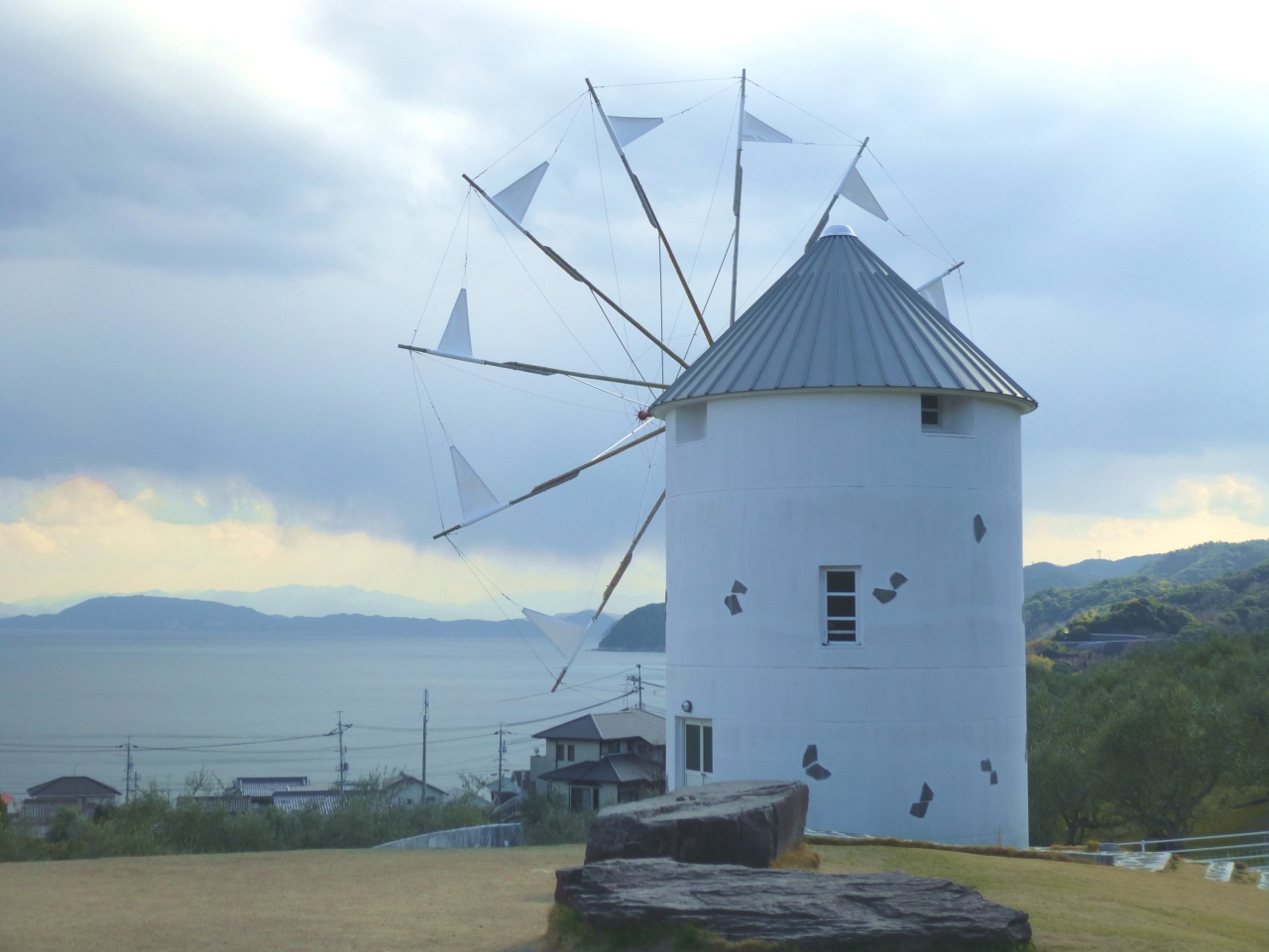 小豆島２ オリーブ公園と瀬戸内海に沈む夕陽 小豆島 香川県 の旅行記 ブログ By くうさん フォートラベル