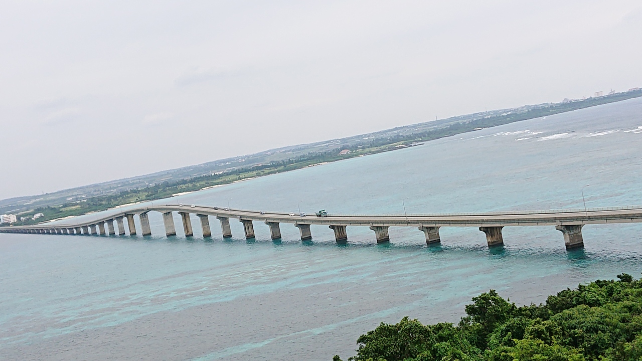 宮古島ブルーに掛かる橋を渡って 宮古島 沖縄県 の旅行記 ブログ By Nananaoさん フォートラベル