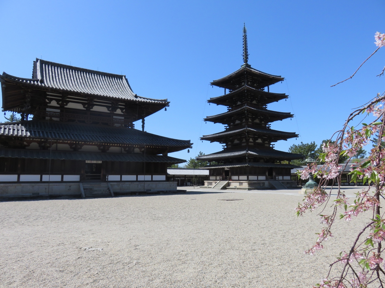美しい法隆寺をみてきました 斑鳩 法隆寺周辺 奈良県 の旅行記 ブログ By Ta Koさん フォートラベル 美しい法隆寺をみてきました 斑鳩 法隆寺周辺 奈良県 の旅行記 ブログ By Ta Koさん フォートラベル