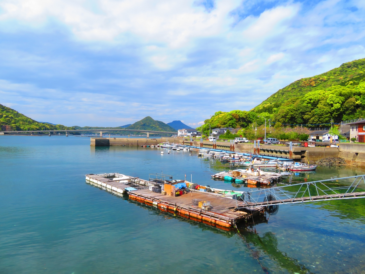 『熊本県知事♪沢田一精♪統合中学校創立記念碑♪御所浦小学校♪トリゴニア砂岩♪熊本・天草 島巡り 2019年4月 3泊4日1人旅(個人旅行)67』天草諸島(熊本県)の旅行記・ブログ by かめ