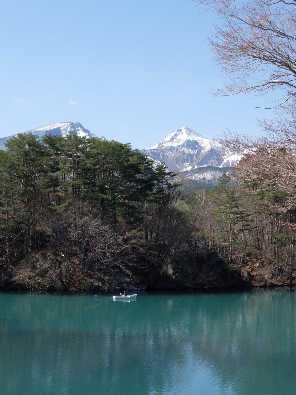 ゴールデンウイーク前半 まだ寒かったけどキレイだった五色沼への旅 裏磐梯 猫魔 福島県 の旅行記 ブログ By Ache0608さん フォートラベル ゴールデンウイーク前半 まだ寒かったけどキレイだった五色沼への旅 裏磐梯 猫魔 福島県 の旅行記 ブログ By Ache0608さん フォートラベル