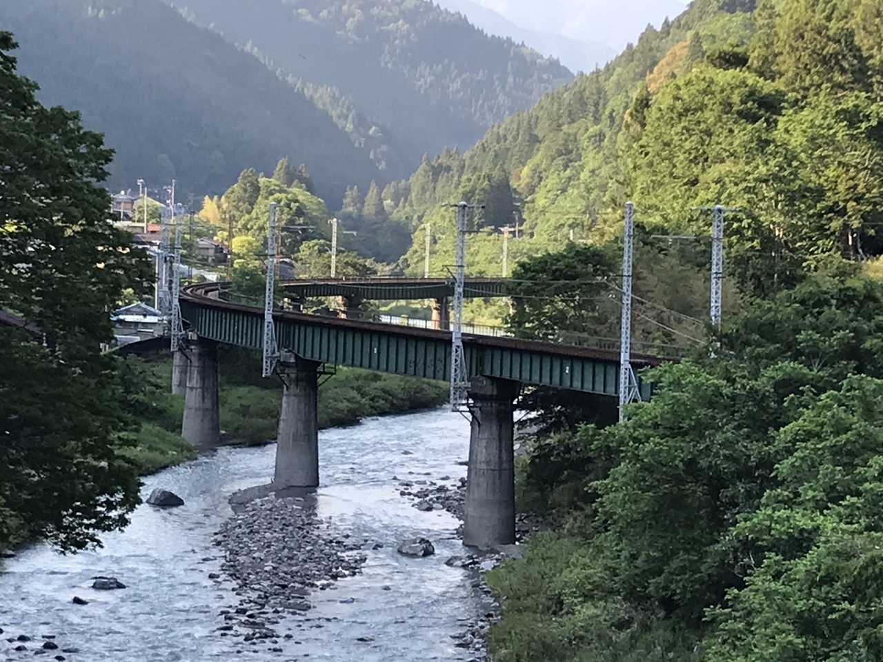 飯田線秘境駅巡り：城西駅、飯田線の名所「渡らずの鉄橋」と呼ばれる「S字鉄橋」