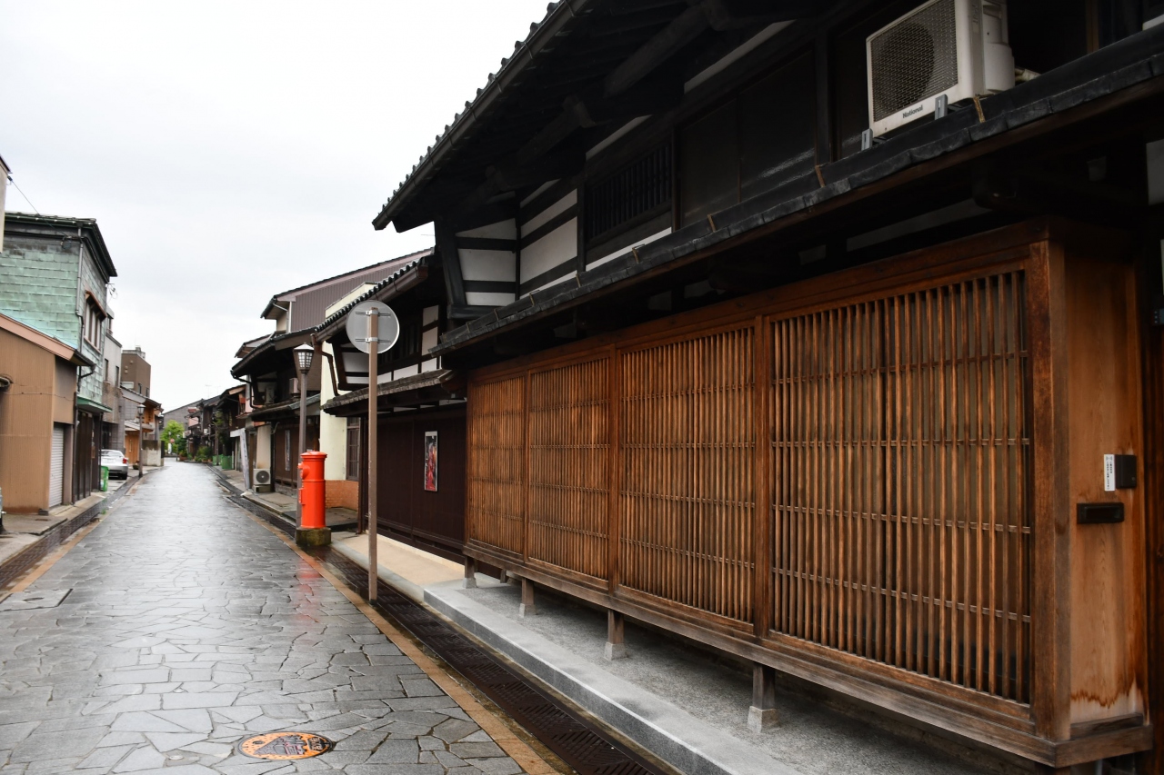 高岡の古い街並み 金屋町と山町筋 高岡 富山県 の旅行記 ブログ By 釈安住さん フォートラベル
