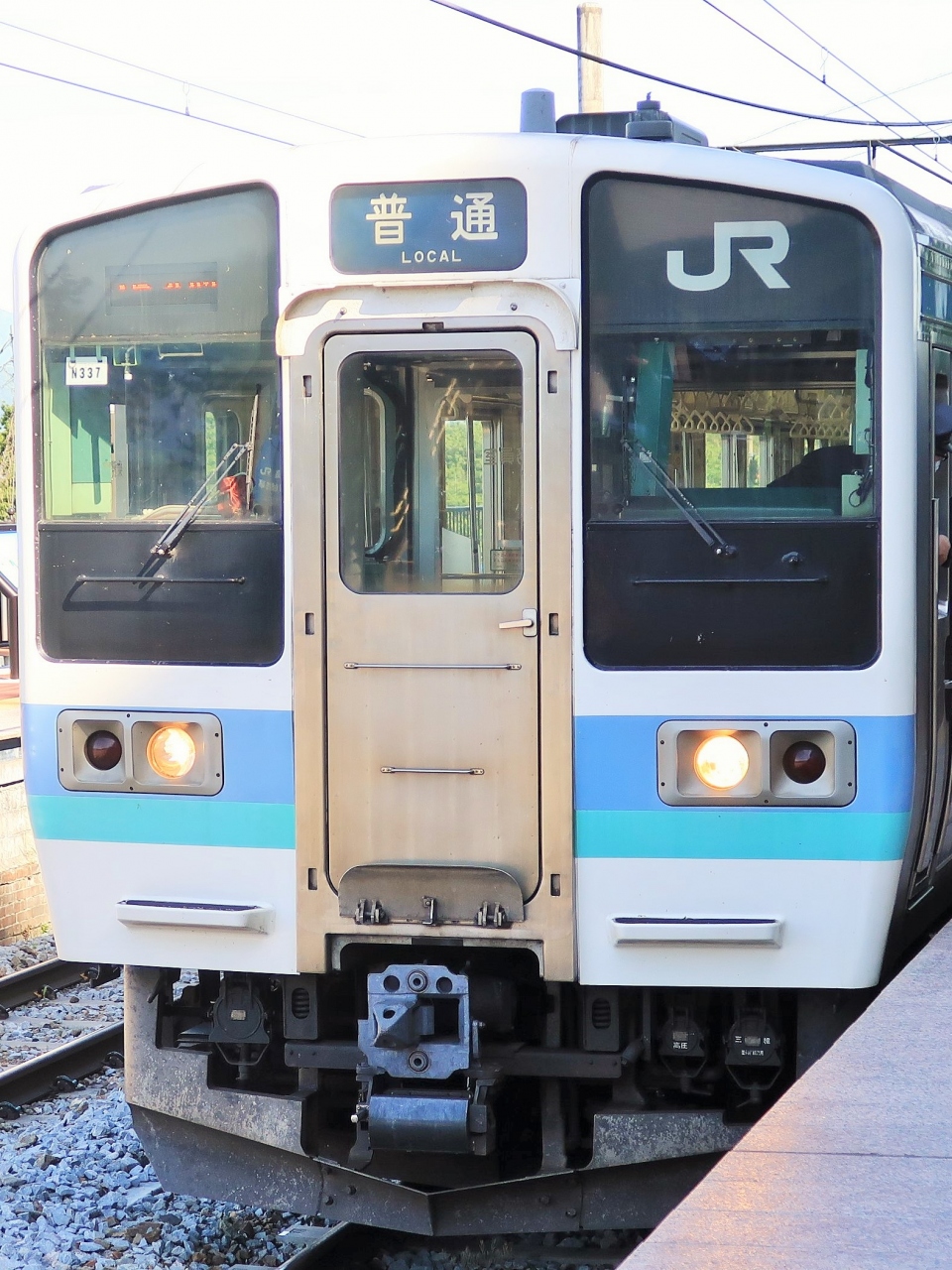 信州令和50 ｊｒ 篠ノ井線 普通 松本14 28 姨捨 乗車41分 車窓風景を楽しむ 松本 長野県 の旅行記 ブログ By マキタン２さん フォートラベル