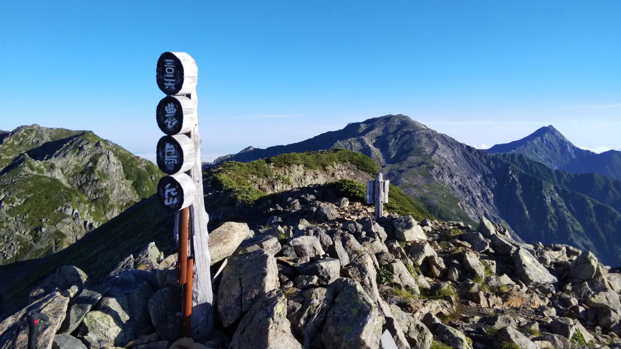 農鳥岳登山記 日本３０００ｍの山全登頂完了 静岡県の旅行記 ブログ By 梅の忍者さん フォートラベル