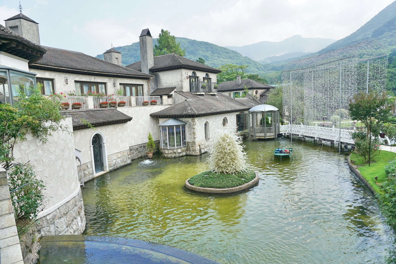夏旅 箱根へドライブ 日帰りランチとガラスの森美術館 仙石原 神奈川県 の旅行記 ブログ By Comestaiさん フォートラベル