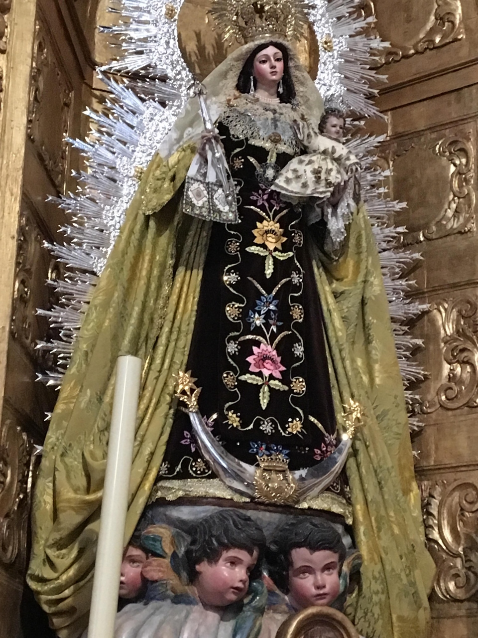 スペイン アンダルシア 花とシエスタの旅 5 思いがけない事が セビリア スペイン の旅行記 ブログ By Kodamaさん フォートラベル スペイン アンダルシア 花とシエスタの旅 5 思いがけない事が セビリア スペイン の旅行記 ブログ By Kodamaさん フォートラベル