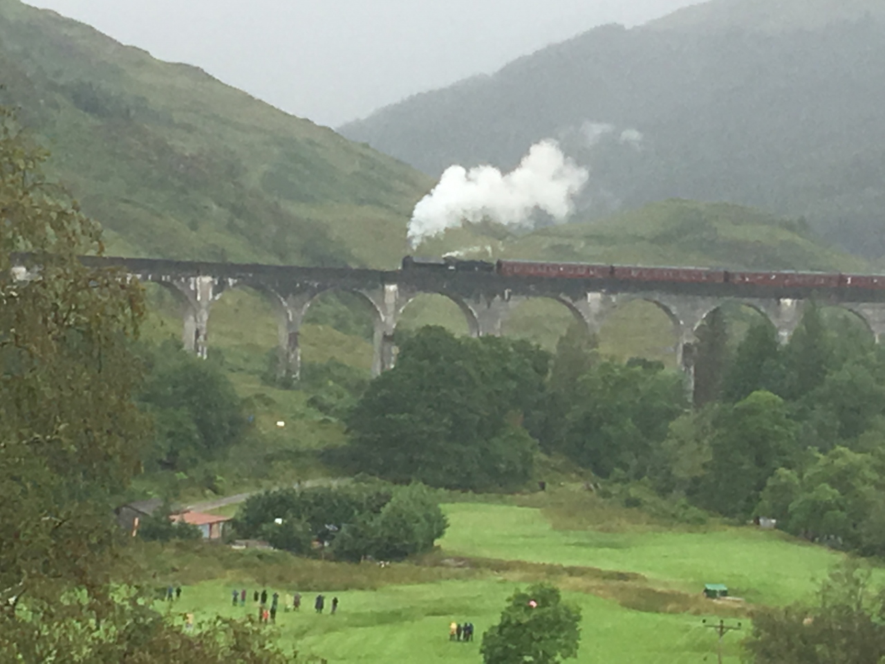 19年８月 英国 その１１ スコットランド グレンフィナン高架橋 スコットランド イギリス の旅行記 ブログ By Mimicatさん フォートラベル