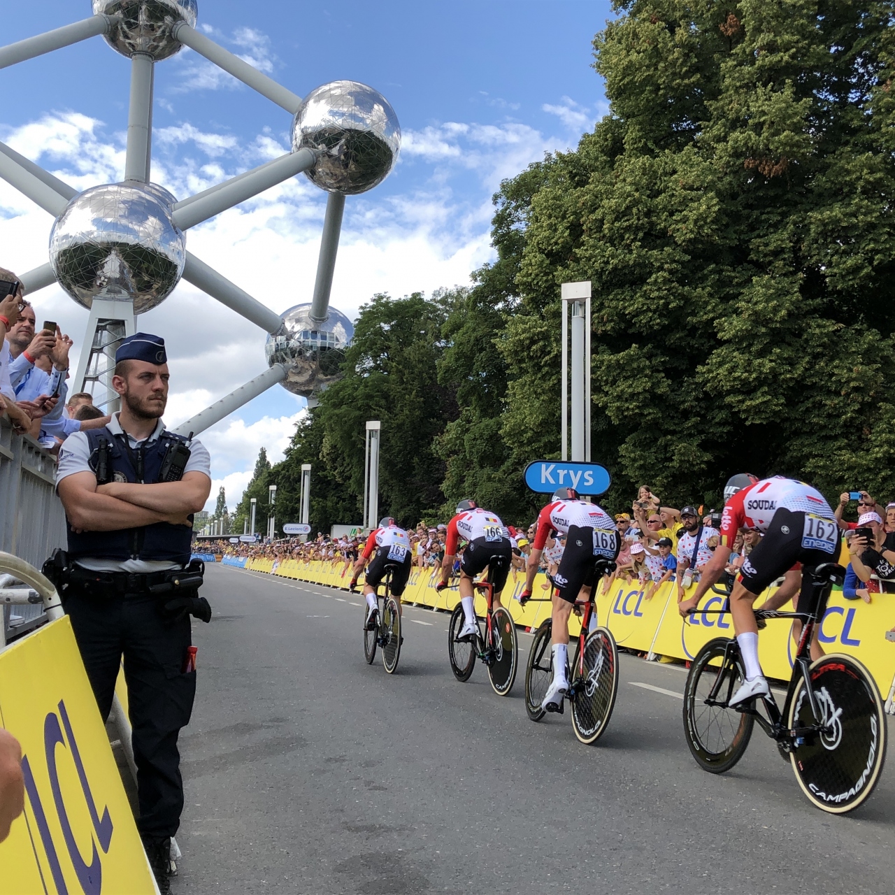 ツールドフランス19グランデパール観戦 ブリュッセル 7泊9日の旅 5 6 ブリュッセル ベルギー の旅行記 ブログ By Lefty 0909さん フォートラベル