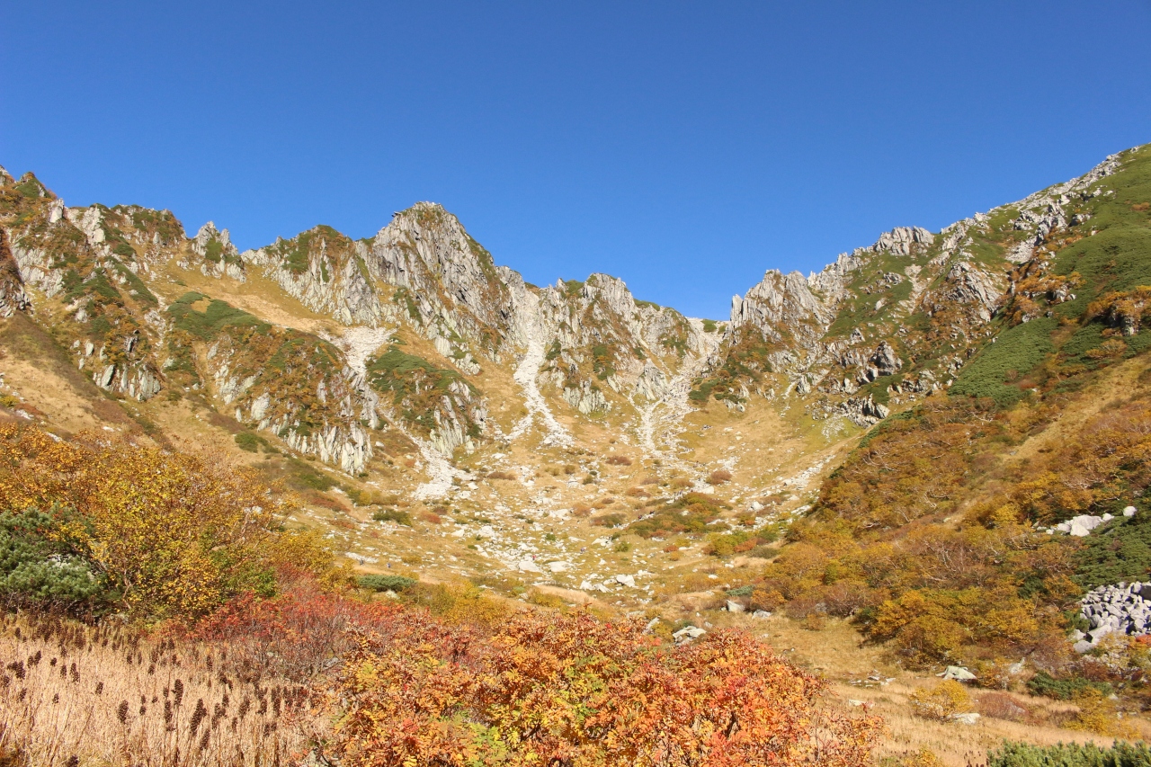 紅葉ピークの週末 千畳敷カールと木曽駒ヶ岳の紅葉を見に行ってみました 駒ヶ根 長野県 の旅行記 ブログ By 天空の城さん フォートラベル