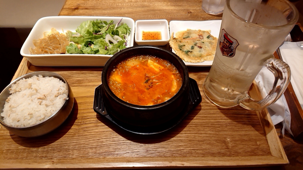 御徒町でランチ 混んでいるので少しマニアックな場所で 韓国料理 上野 御徒町 東京 の旅行記 ブログ By しゅいぐーさん フォートラベル