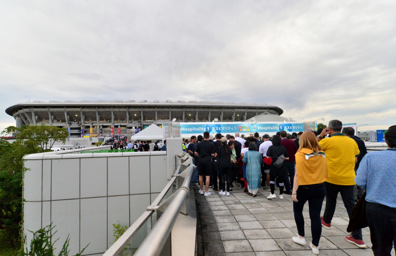 サポーターの数で勝ったニュージーランド ポイントの数で負けたニュージーランド 台風の攻撃から横浜市民を守った日産スタジアム 新横浜 神奈川県 の旅行記 ブログ By Kirstinorgeさん フォートラベル サポーターの数で勝ったニュージーランド ポイントの数で負けたニュージーランド 台風の攻撃から横浜市民を守った日産スタジアム 新横浜 神奈川県 の旅行記 ブログ By Kirstinorgeさん フォートラベル