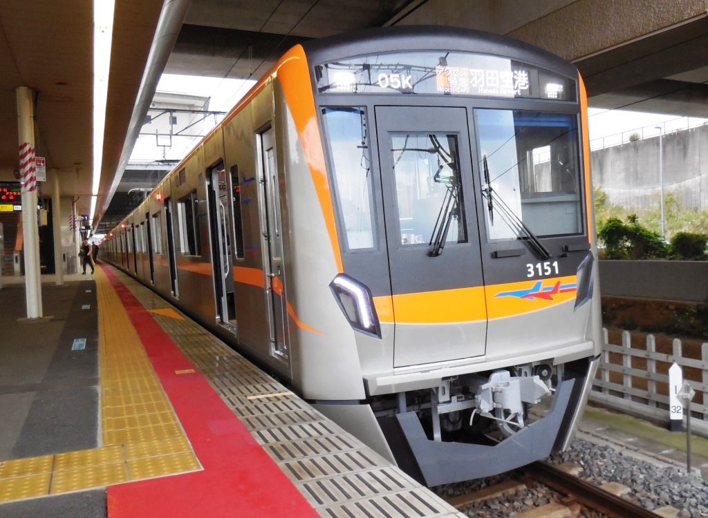 ダイヤ改正 京成スカイライナーとアクセス特急に乗る 成田 千葉県 の旅行記 ブログ By Fmi ふみ さん フォートラベル