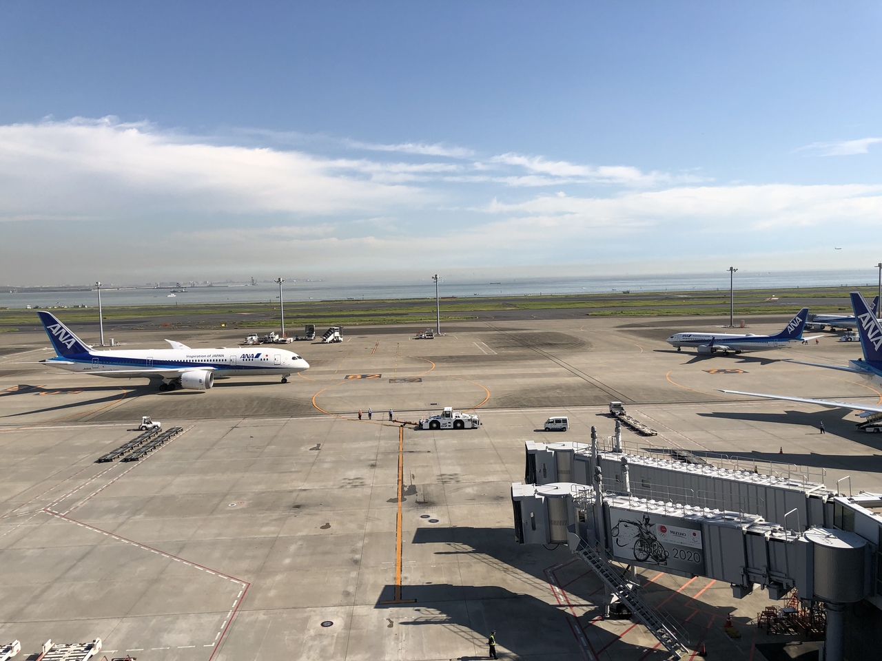 飛行機内で航空無線を楽しむ関西往復の旅 兵庫県の旅行記 ブログ By ぢんのさん フォートラベル