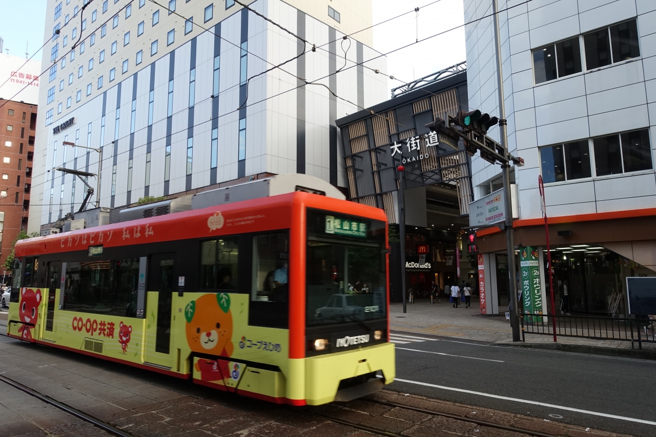伊予の夏旅ものがたり 歴史的で モダンな都市 松山での街歩き 愛媛県の旅行記 ブログ By Tangentさん フォートラベル 伊予の夏旅ものがたり 歴史的で モダンな都市 松山での街歩き 愛媛県の旅行記 ブログ By Tangentさん フォートラベル