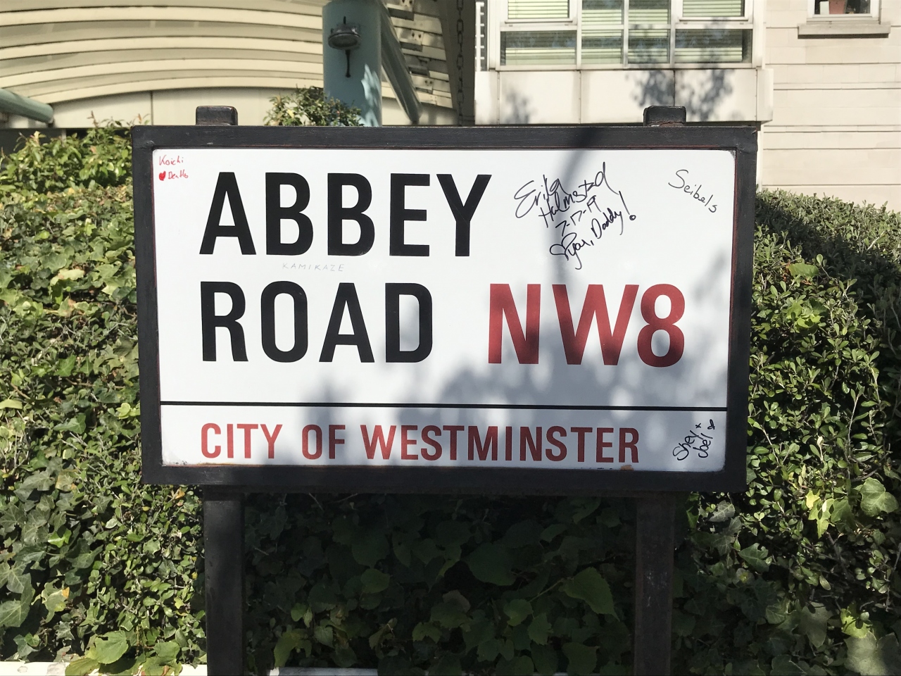 ヨーロッパ 放浪ひとり旅 ロンドン編 3 Beatles 聖地巡礼 ロンドン イギリス の旅行記 ブログ By Sanhaoさん フォートラベル