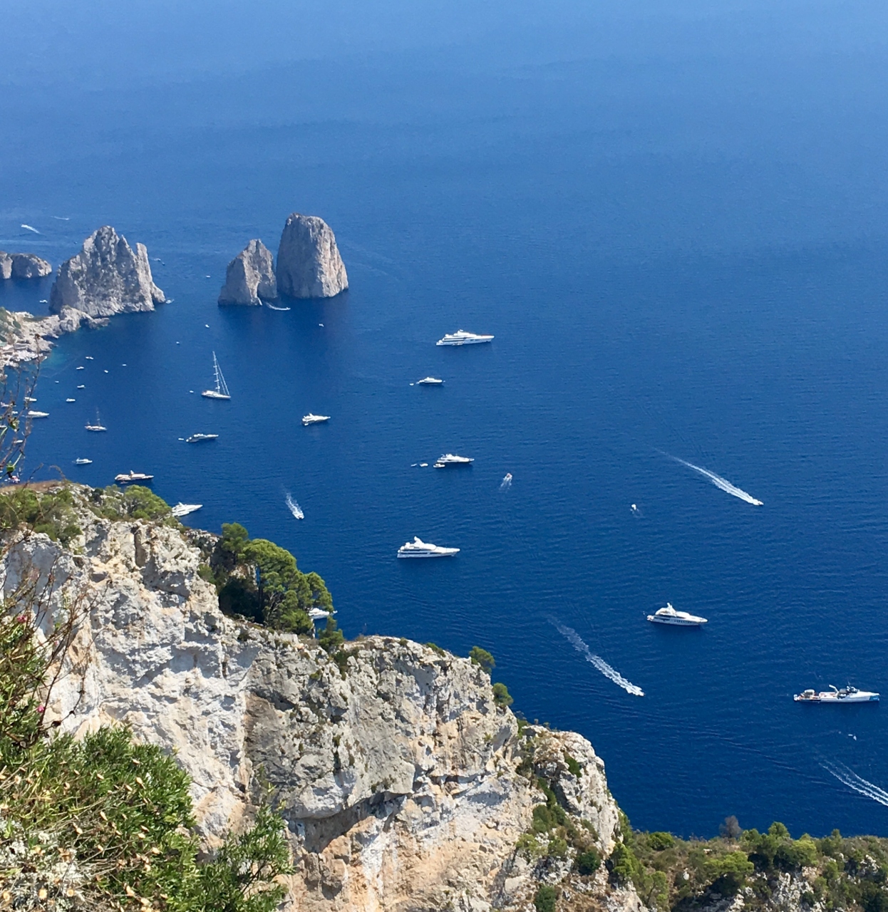 ナポリ湾の真珠 カプリ島 カプリ島 イタリア の旅行記 ブログ By Maasholmさん フォートラベル ナポリ湾の真珠 カプリ島 カプリ島 イタリア の旅行記 ブログ By Maasholmさん フォートラベル