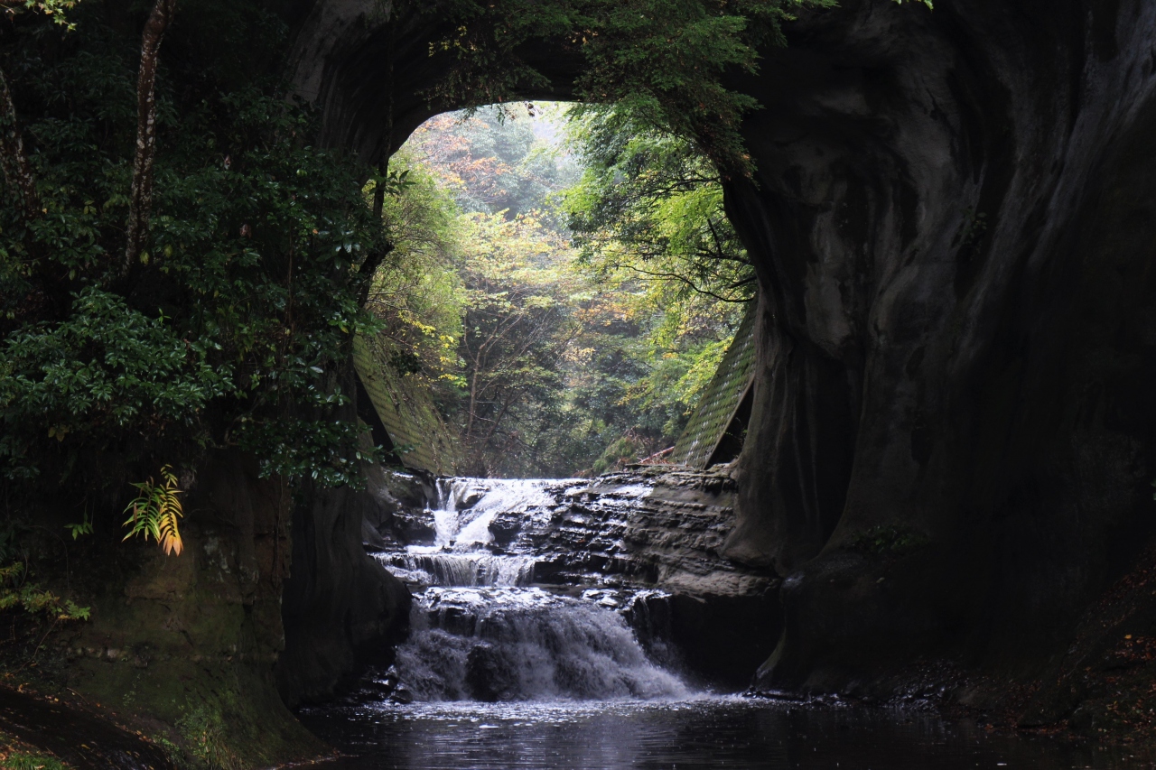 平穏な木更津辺り イオンモール木更津 亀岩の洞窟 11月 19 木更津 千葉県 の旅行記 ブログ By Rockyさん フォートラベル