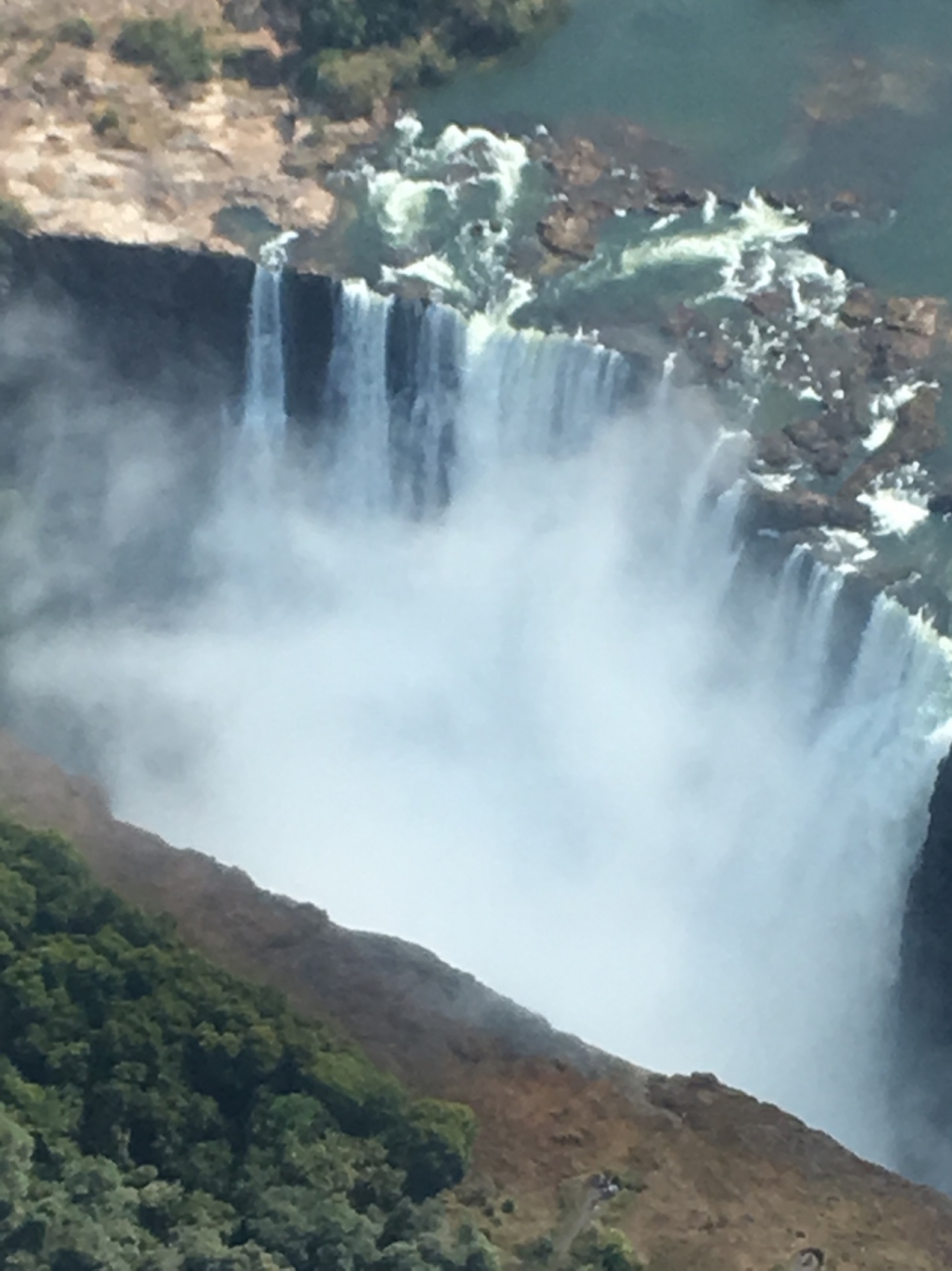 世界三大瀑布 とうとう 制覇 ｏ ｏ ビクトリアの滝周辺 ジンバブエ の旅行記 ブログ By うさぎ姫さん フォートラベル