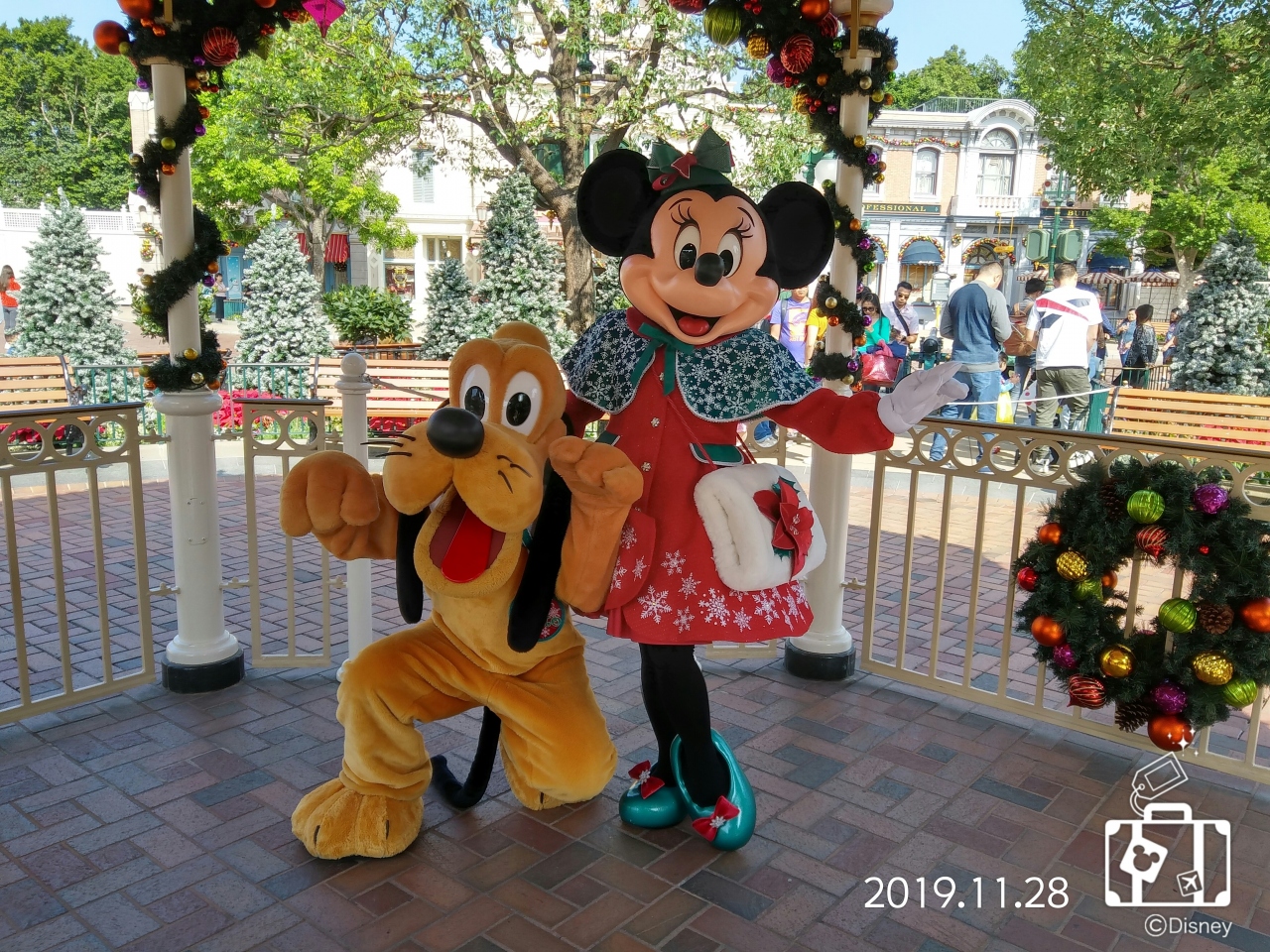 香港ディズニー クリスマスを満喫する ラウンジ閉鎖で朝食難民に 香港 香港 の旅行記 ブログ By Muemueさん フォートラベル 香港ディズニー クリスマスを満喫する ラウンジ閉鎖で朝食難民に 香港 香港 の旅行記 ブログ By Muemueさん フォートラベル