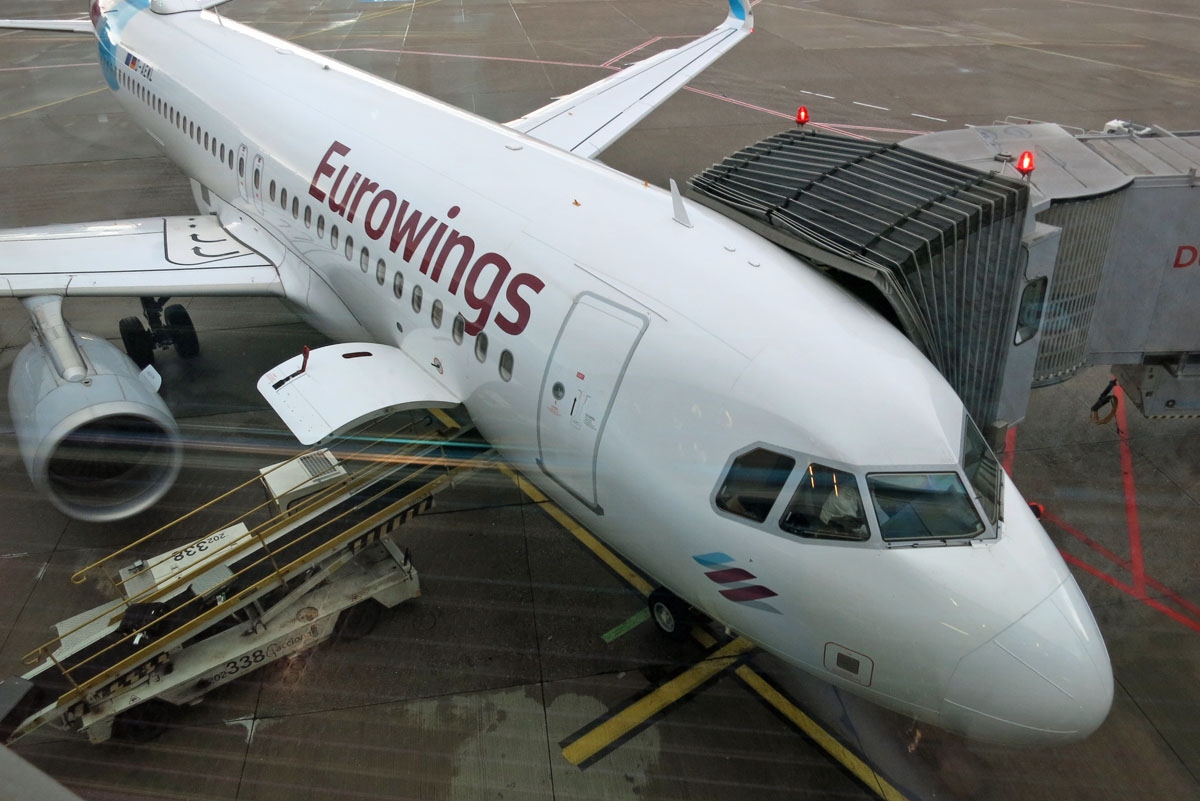 19深秋 初イタリアはツアーで８日間 成田出発 Anaからeurowingsに乗り継ぎミラノへ ミラノ イタリア の旅行記 ブログ By Z32さん フォートラベル