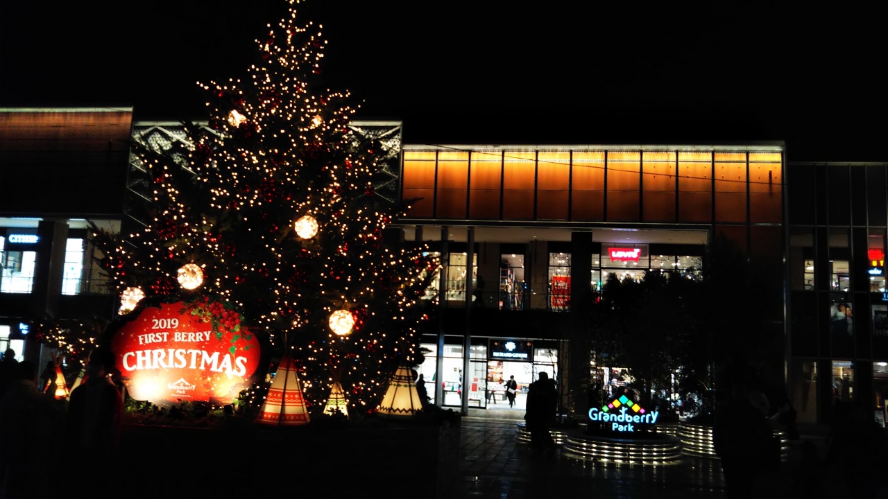 夜の南町田グランベリーパークを徘徊する 町田 東京 の旅行記 ブログ By Hirotanさん フォートラベル 夜の南町田グランベリーパークを徘徊する 町田 東京 の旅行記 ブログ By Hirotanさん フォートラベル