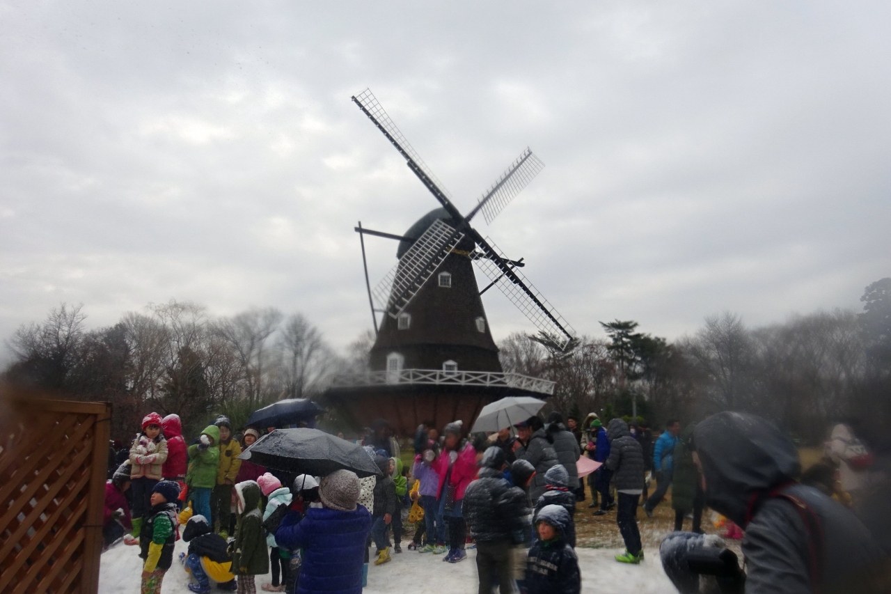 ふなばしアンデルセン公園 雪が降る トリックアートも面白い 船橋 習志野 千葉県 の旅行記 ブログ By Takeおじさん フォートラベル ふなばしアンデルセン公園 雪が降る トリックアートも面白い 船橋 習志野 千葉県 の旅行記 ブログ By Takeおじさん フォートラベル