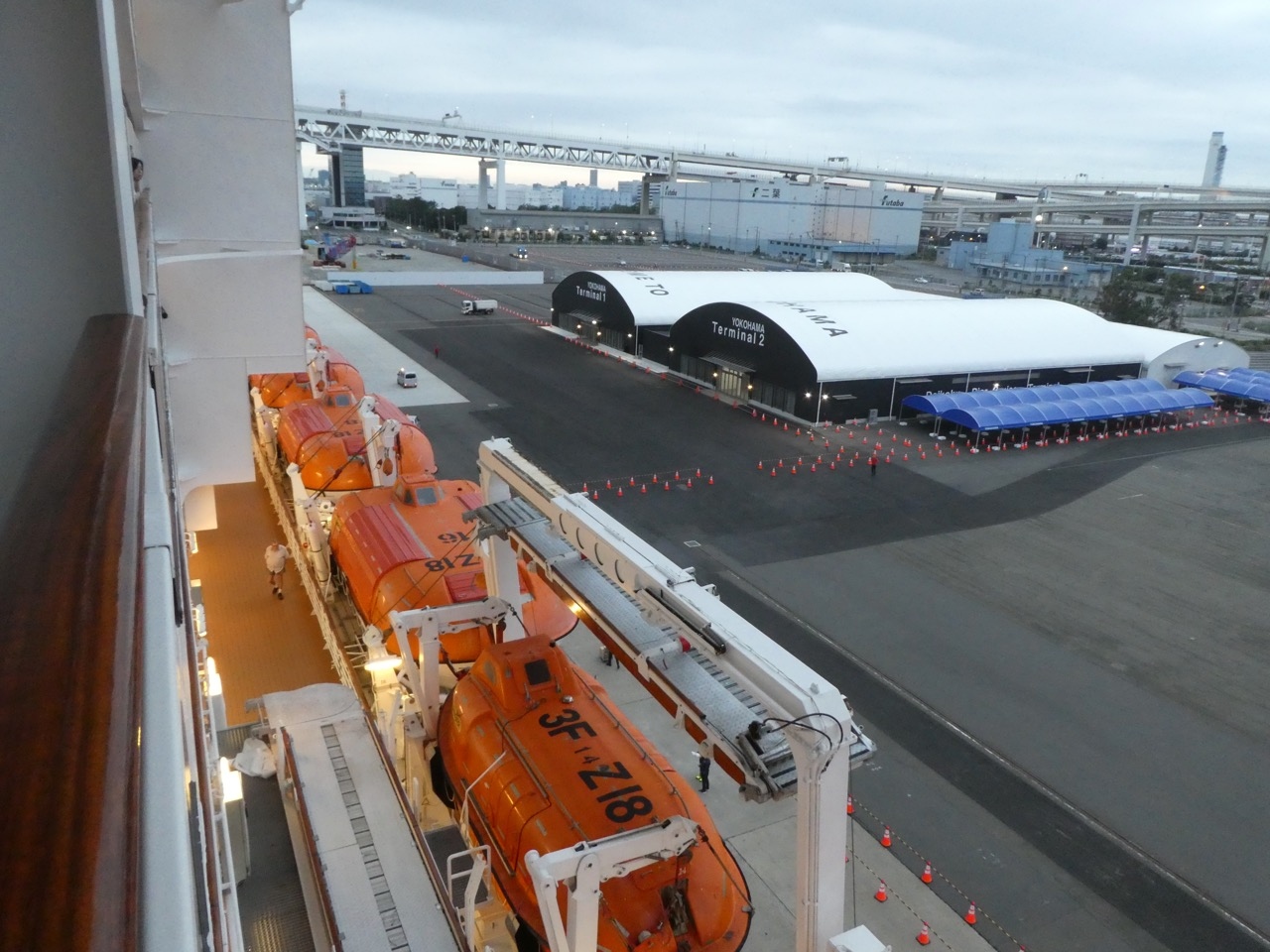 Mscスプレンディダ 上海横浜片道クルーズ4日目 横浜入港 早着しすぎだわあ 横浜 神奈川県 の旅行記 ブログ By きゅういとせろりさん フォートラベル Mscスプレンディダ 上海横浜片道クルーズ4日目 横浜入港 早着しすぎだわあ 横浜 神奈川県 の旅行記 ブログ By きゅういとせろりさん フォートラベル