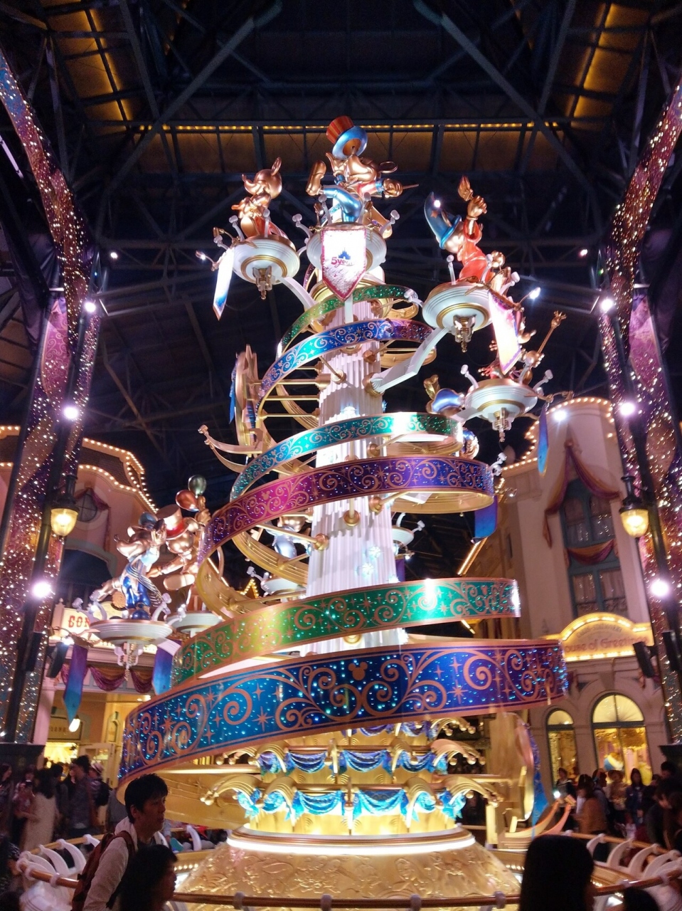 18春 10ウン年ぶりのディズニーランド 東京ディズニーリゾート 千葉県 の旅行記 ブログ By ともさん フォートラベル
