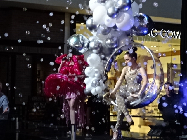 13回目のラスベガスvol 3 初めてファッションショーの中でファッションショーを見た ラスベガス ネバダ州 アメリカ の旅行記 ブログ By 碧aoiさん フォートラベル