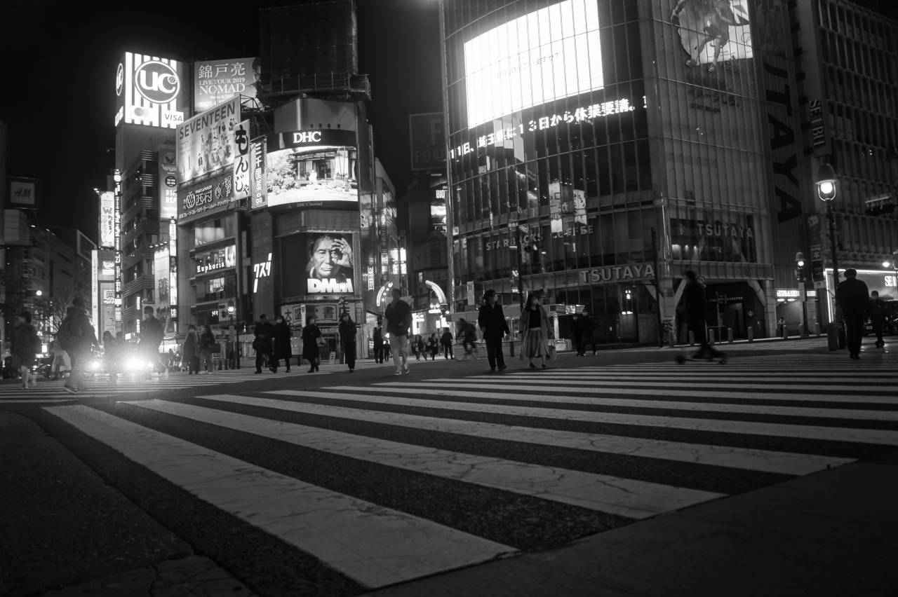 Nights In Tokyo Under Declaration Of A State Of Emergency 新宿 渋谷 銀座 新宿 東京 の旅行記 ブログ By ハイペリオンさん フォートラベル