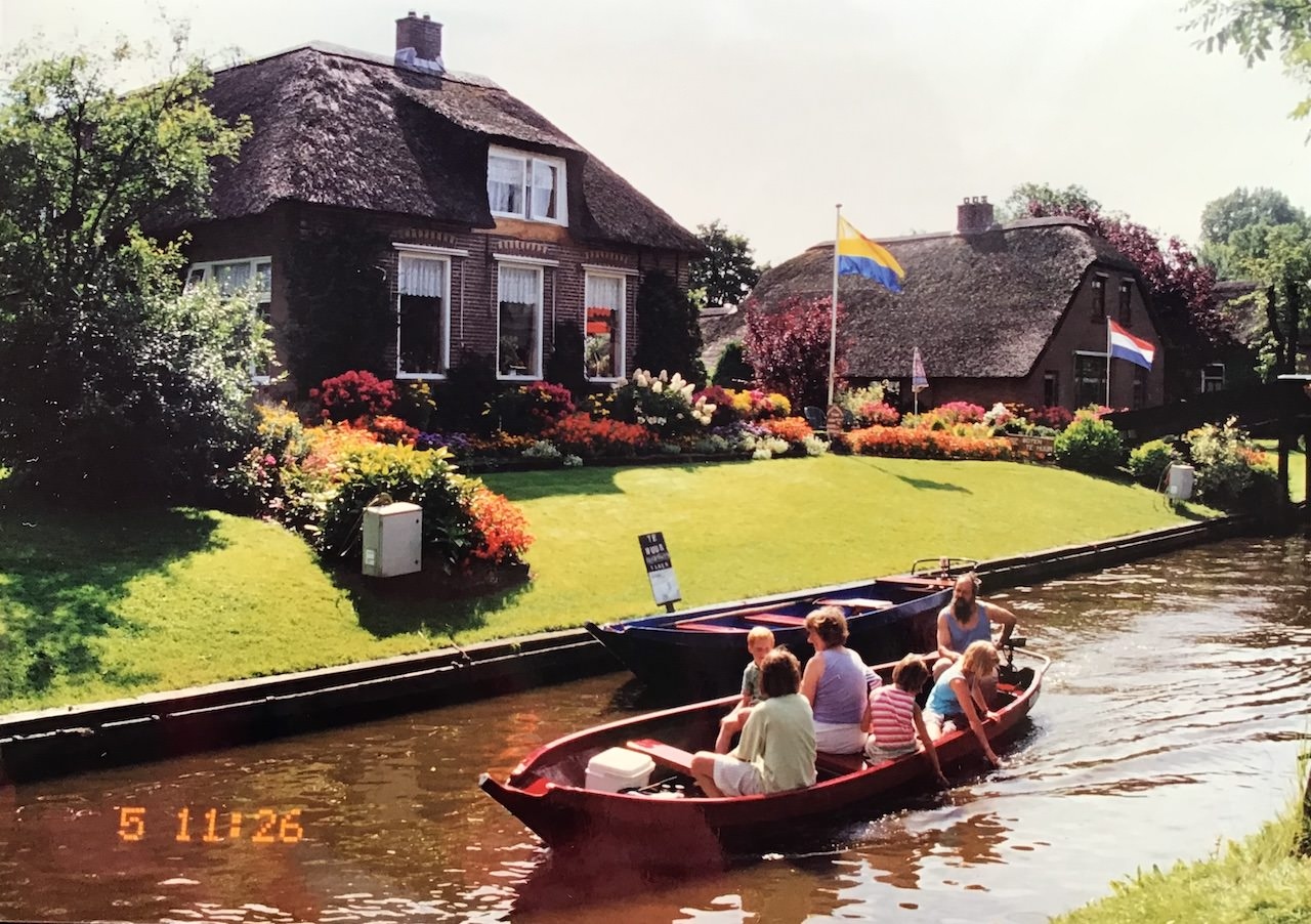 運河とお花いっぱい 美しい水郷の村ヒートホールン ヒートホールン オランダ の旅行記 ブログ By 二子玉川ねこ歩きさん フォートラベル 運河とお花いっぱい 美しい水郷の村ヒートホールン ヒートホールン オランダ の旅行記 ブログ By 二子玉川ねこ歩きさん フォートラベル