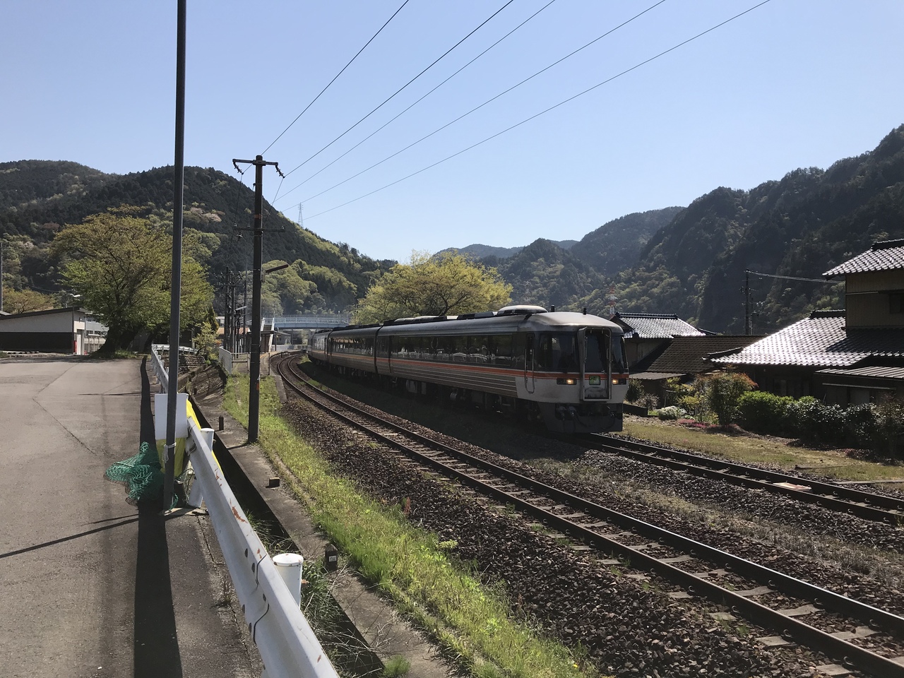 高山本線沿線 上麻生駅 飛水峡 下呂駅 下呂温泉 飛騨金山駅 筋骨巡り 白川口駅 ぶらり旅 岐阜県の旅行記 ブログ By Ttukomiさん フォートラベル