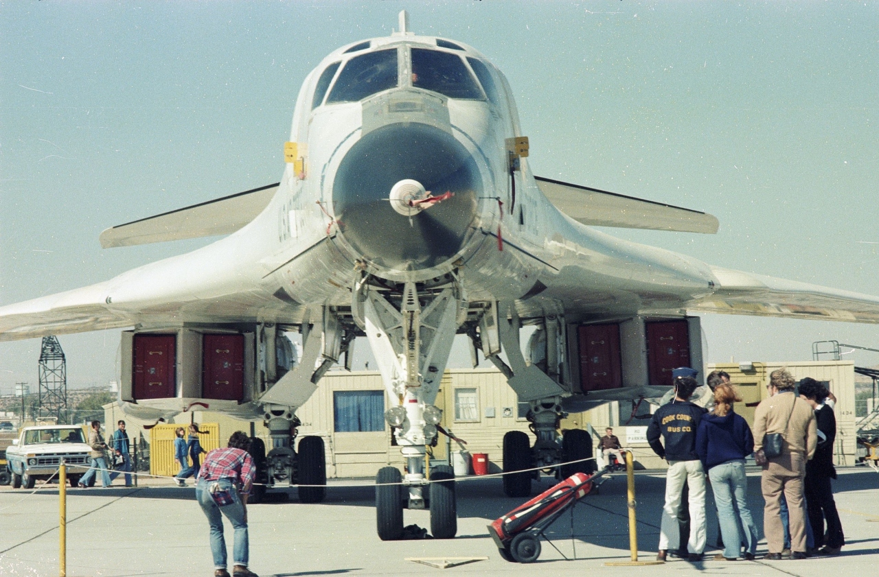 Air Show Edwards Air Force Base 1979 カリフォルニア州 アメリカ の旅行記 ブログ By Nomonomoさん フォートラベル