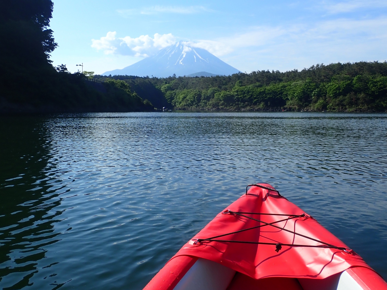 精進湖 本栖湖でカヤックを楽しみました 富士五湖 山梨県 の旅行記 ブログ By しろくまクンクンさん フォートラベル