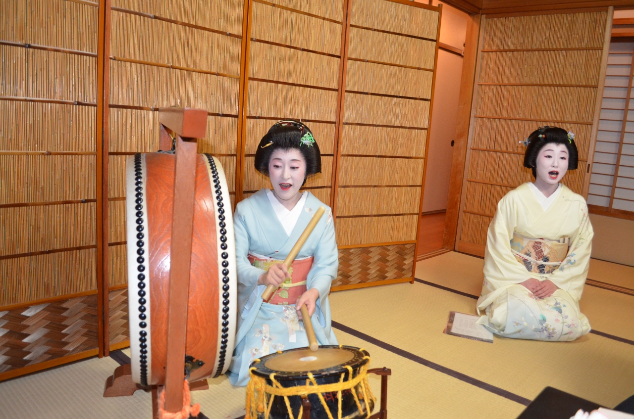 お茶屋さんでお座敷遊び 金沢 石川県 の旅行記 ブログ By 釈安住さん フォートラベル お茶屋さんでお座敷遊び 金沢 石川県 の旅行記 ブログ By 釈安住さん フォートラベル