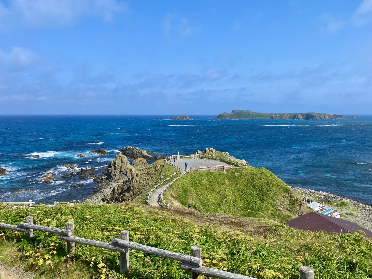 礼文島トレッキング三昧の旅 5日目岬めぐりを途中断念から澄海岬経由で久種湖 穴あき貝集め 礼文島 北海道 の旅行記 ブログ By Toroppeさん フォートラベル 礼文島トレッキング三昧の旅 5日目岬めぐりを途中断念から澄海岬経由で久種湖 穴あき貝集め 礼文島 北海道 の旅行記 ブログ By Toroppeさん フォートラベル