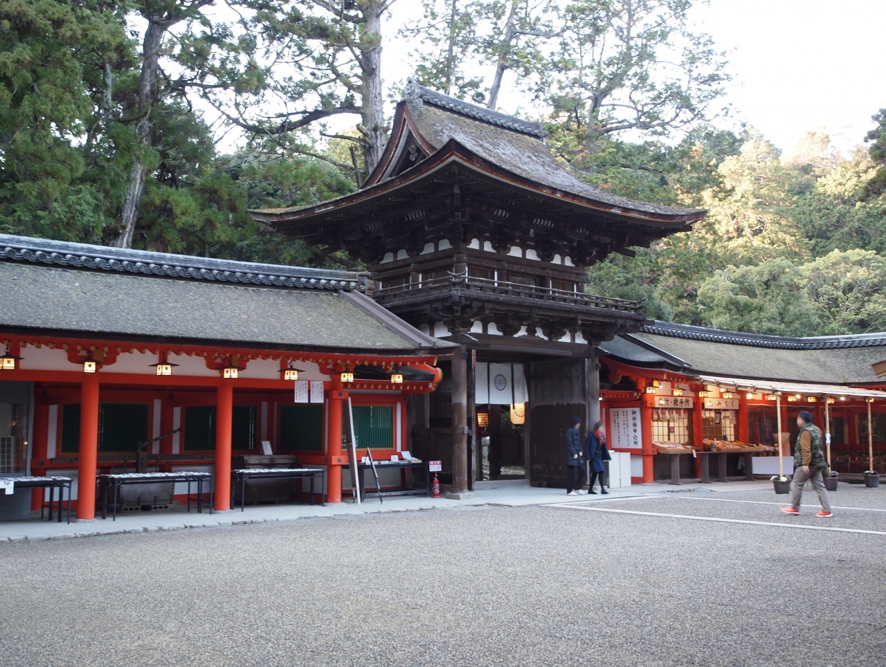 19年冬 京都と奈良のひとり旅 四日目 １ それはそれは古い神社を巡る 夜都伎神社 石上神宮の朝拝に参加 大和神社 桜井 三輪 山の辺の道 奈良県 の旅行記 ブログ By 三峯霧美さん フォートラベル