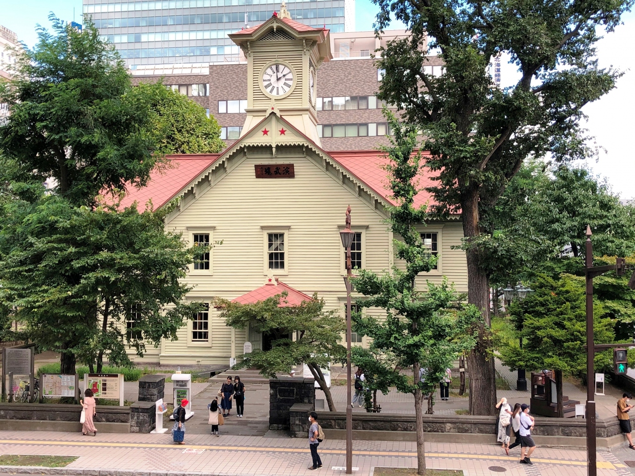 08 ８月は札幌市施設無料月間 時計台 テレビ塔 札幌 北海道 の旅行記 ブログ By 会長さん フォートラベル