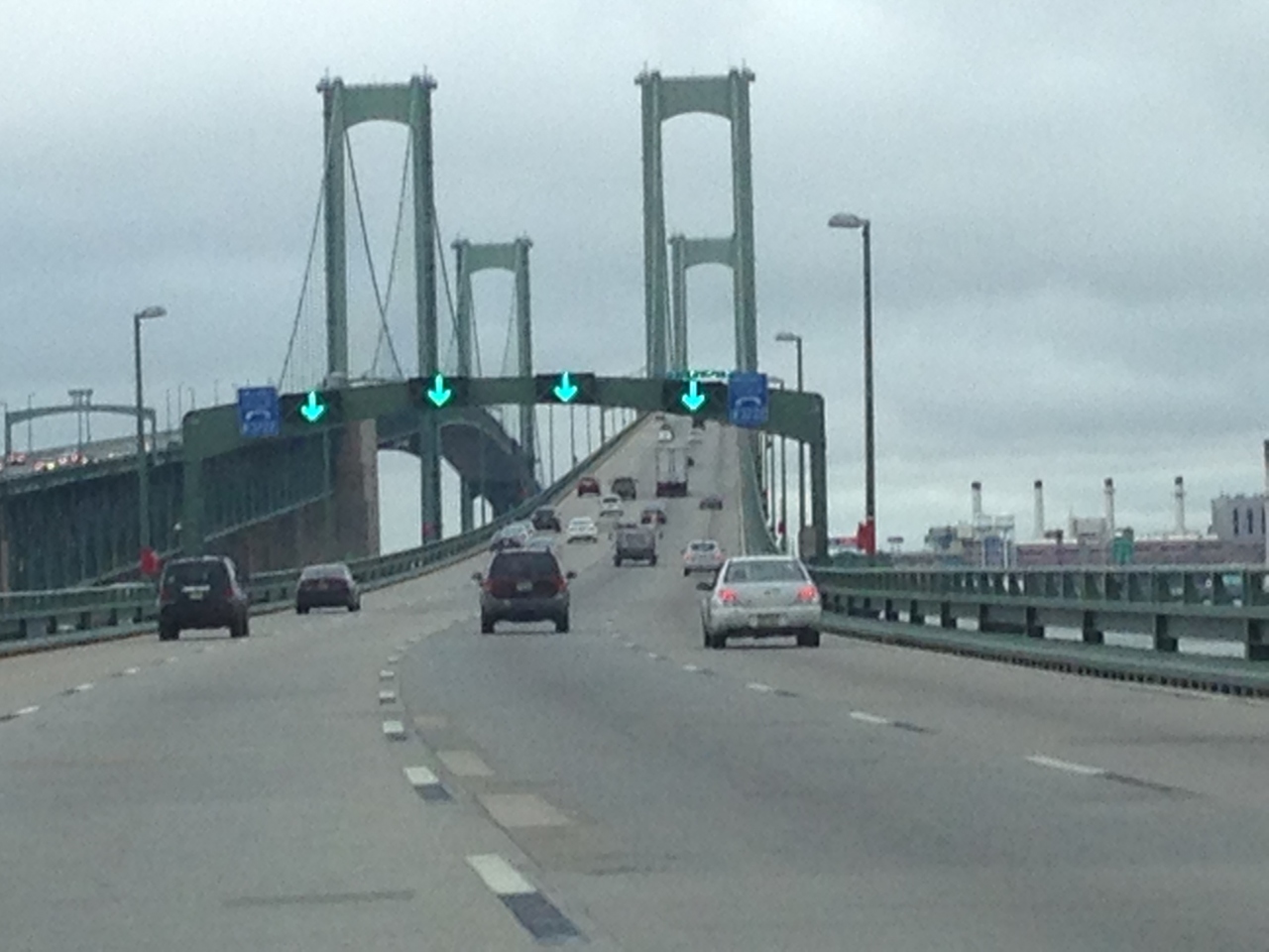 デラウエア州(宮城県の姉妹都市) ウィルミントン　ー　デラウエア メモリアル橋を渡りニュージャージー州へ