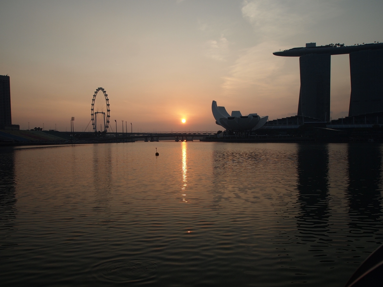 19年3月シンガポール4 最終日はマーライオン公園の日の出から シンガポール シンガポール の旅行記 ブログ By うなぎ猫さん フォートラベル
