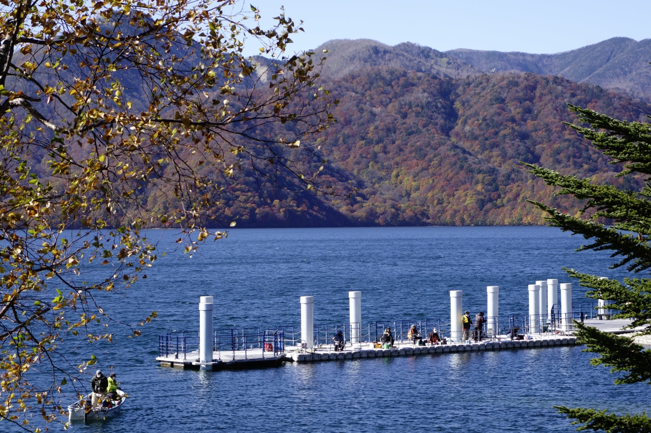 男旅 中禅寺湖堪能しすぎ 波高すぎ ワカサギ釣り 栃木県の旅行記 ブログ By Pugtsuさん フォートラベル 男旅 中禅寺湖堪能しすぎ 波高すぎ ワカサギ釣り 栃木県の旅行記 ブログ By Pugtsuさん フォートラベル