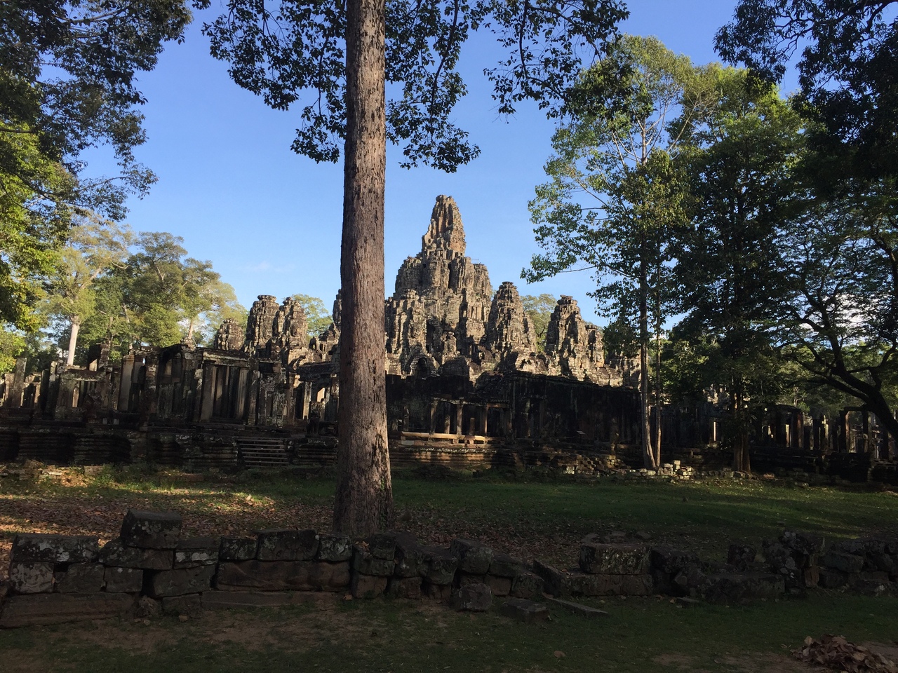 アンコールトムのコロナによるバイヨン寺院の観光情報について シェムリアップ カンボジア の旅行記 ブログ By 日本語ガイドトムさん フォートラベル