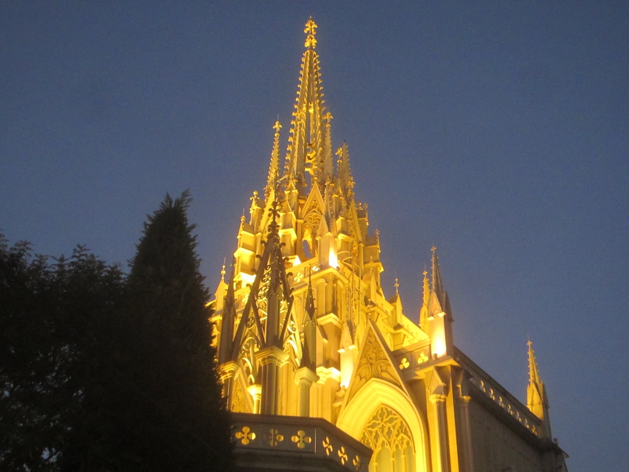 表参道にイルミネーションを見に行ったけど 今年のイルミは 表参道 東京 の旅行記 ブログ By かつのすけさん フォートラベル