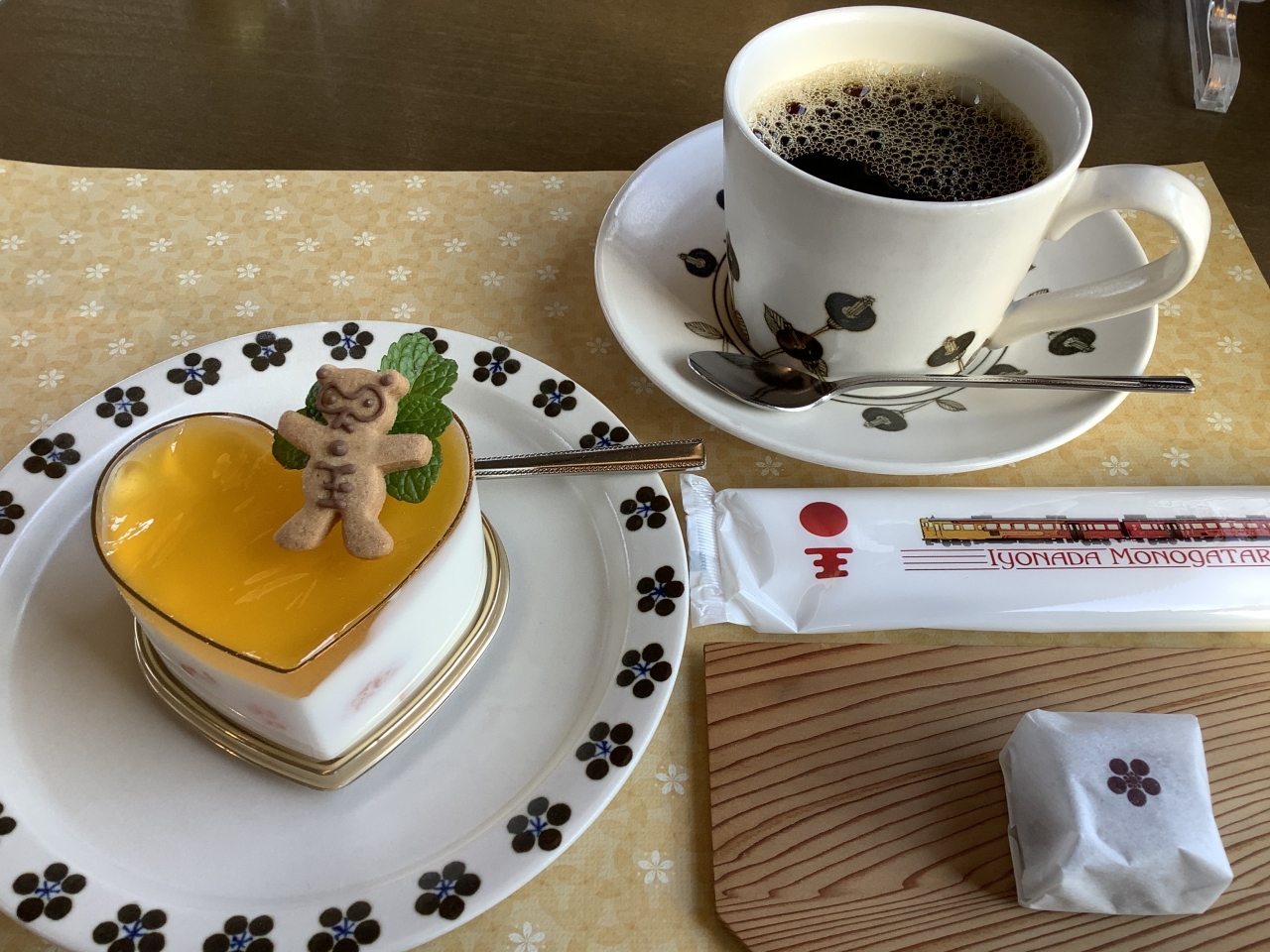 初めての愛媛 道後温泉と伊予灘ものがたり 1泊2日 みきゃんの街で受けたおもてなし 愛媛県の旅行記 ブログ By Shipahoyさん フォートラベル 初めての愛媛 道後温泉と伊予灘ものがたり 1泊2日 みきゃんの街で受けたおもてなし 愛媛県の旅行記 ブログ By Shipahoyさん フォートラベル