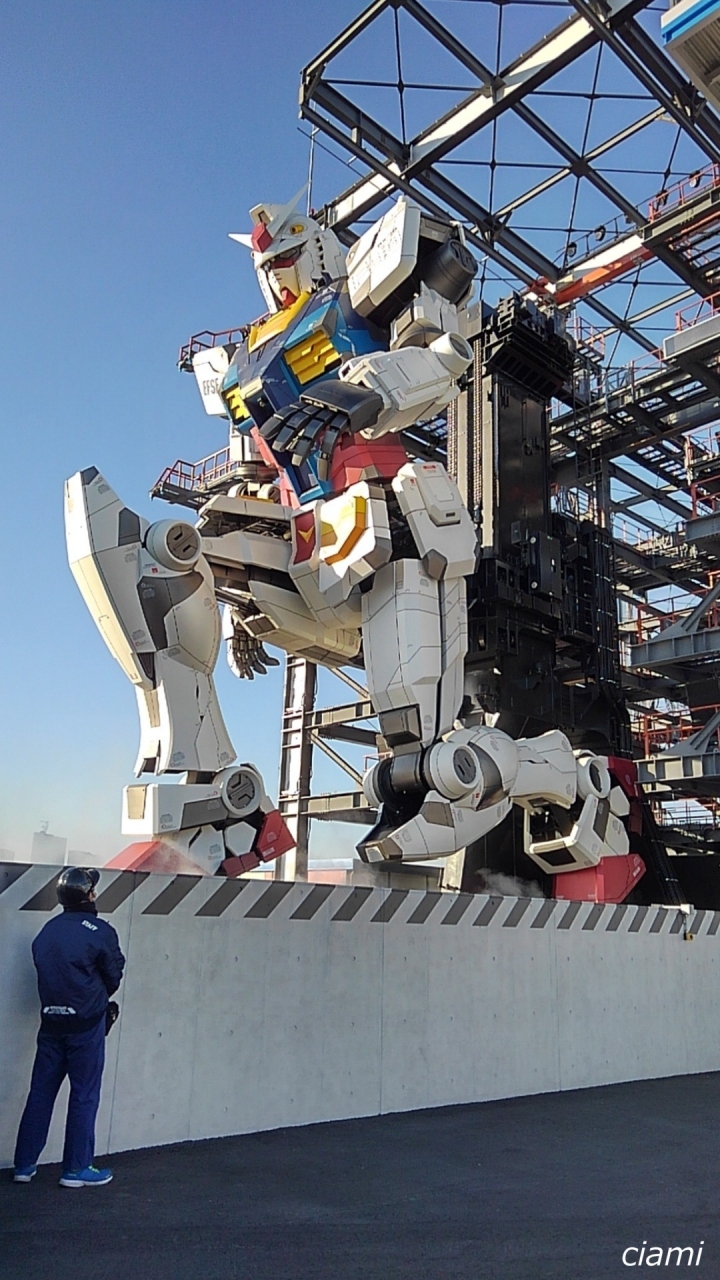 ガンダムに会いに アフタヌーンティーと動くガンダム 横浜 神奈川県 の旅行記 ブログ By Ciamiさん フォートラベル