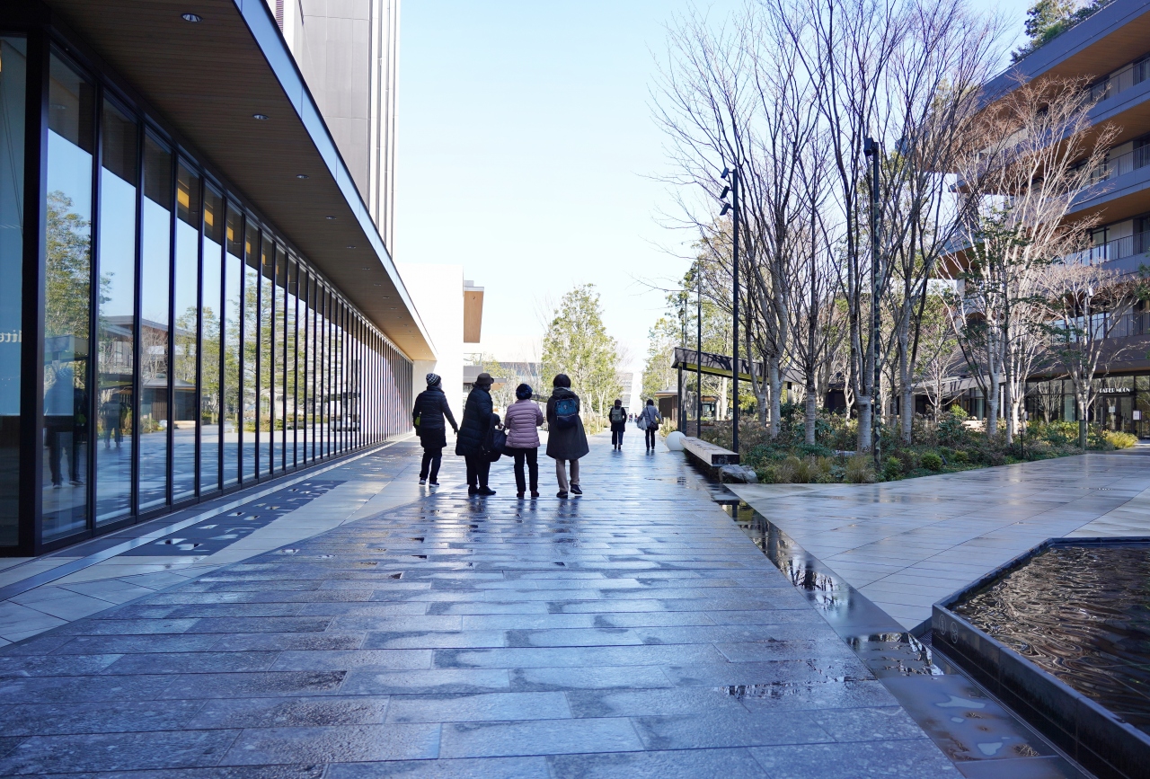 Japan 雨あがりのしあわせ グリーン スプリングス ミツバチばあやの冒険 立川 東京 の旅行記 ブログ By 唐辛子婆さん フォートラベル Japan 雨あがりのしあわせ グリーン スプリングス ミツバチばあやの冒険 立川 東京 の旅行記 ブログ By 唐辛子婆さん フォートラベル
