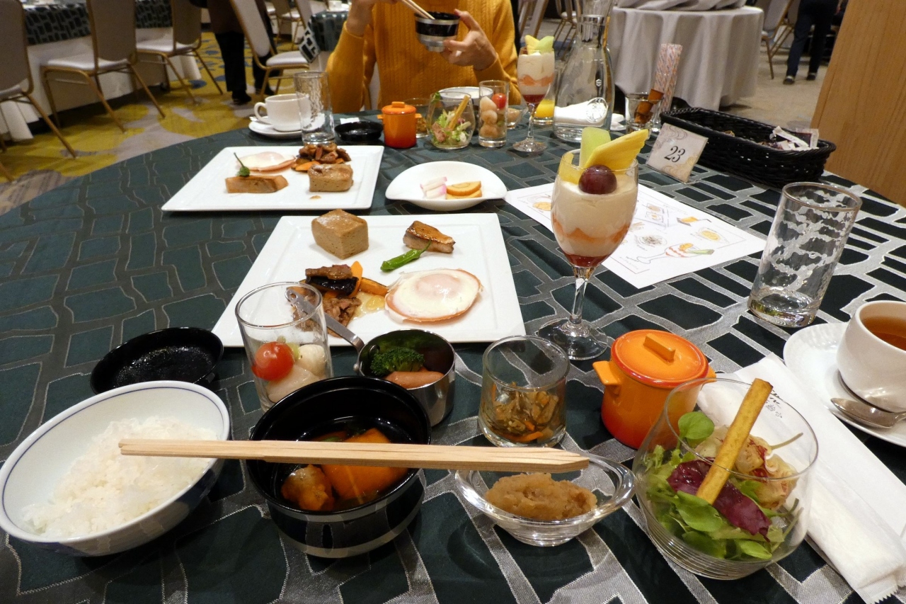 ２３ 年末年始のエクシブ8連泊 エクシブ湯河原離宮 ボールルームの朝食 湯河原温泉 神奈川県 の旅行記 ブログ By ミシマさん フォートラベル
