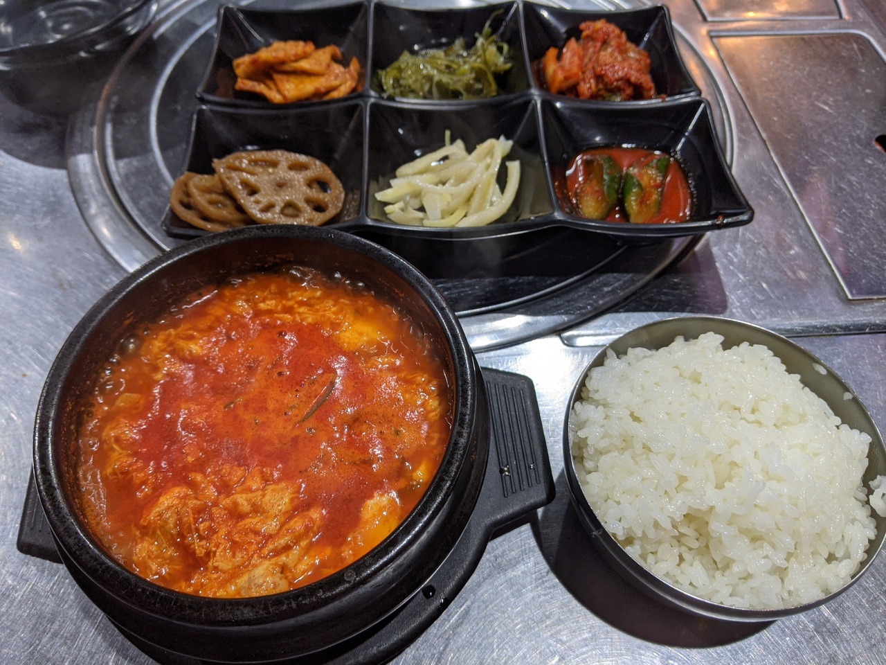 鶴橋の韓国料理店 おかわり でランチ カナリヤでパフェ ミナミ 難波 天王寺 大阪 の旅行記 ブログ By Paendoさん フォートラベル