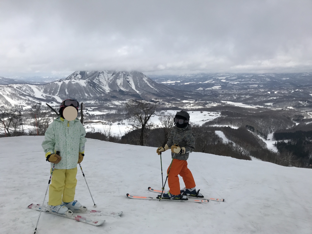 Jalダイナミックツアーで春スキー 融雪加速のシャバ祭り ルスツ ニセコ グラン ヒラフ ルスツ 北海道 の旅行記 ブログ By Cherryredさん フォートラベル